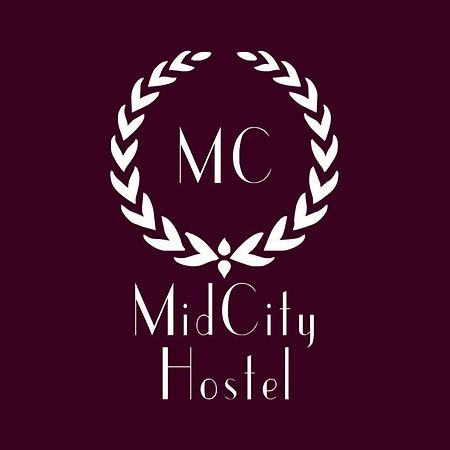 יירבאן Midcity Hostel מראה חיצוני תמונה