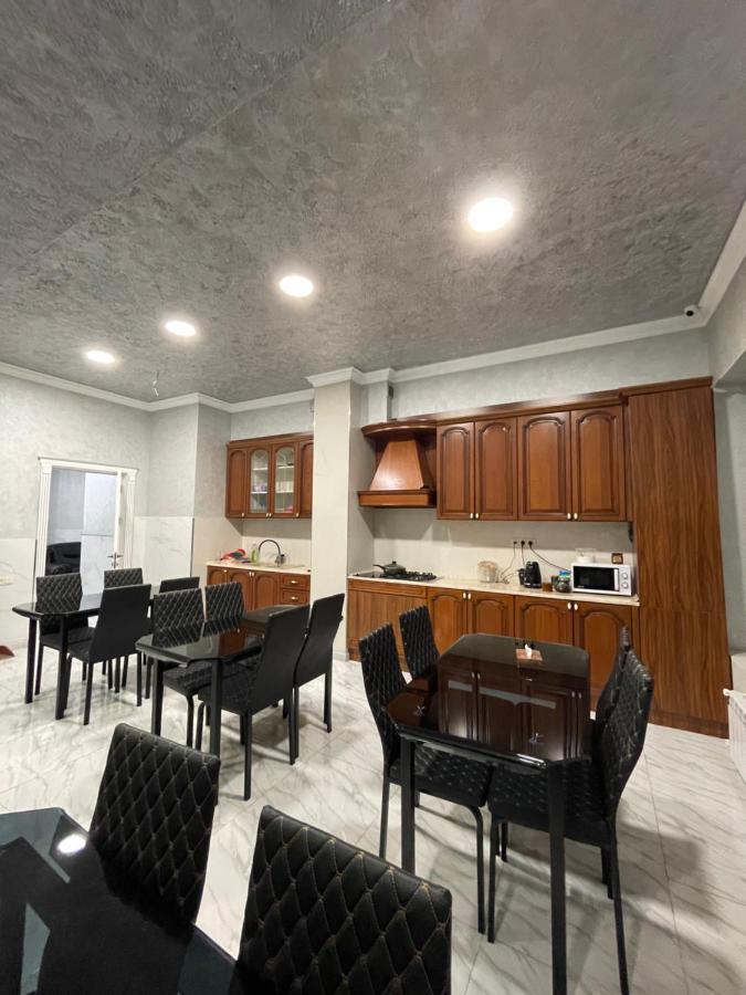 יירבאן Midcity Hostel מראה חיצוני תמונה